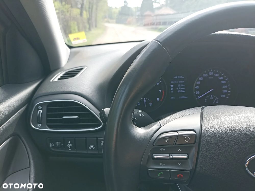 Hyundai i30 1.4 Classic + - 8