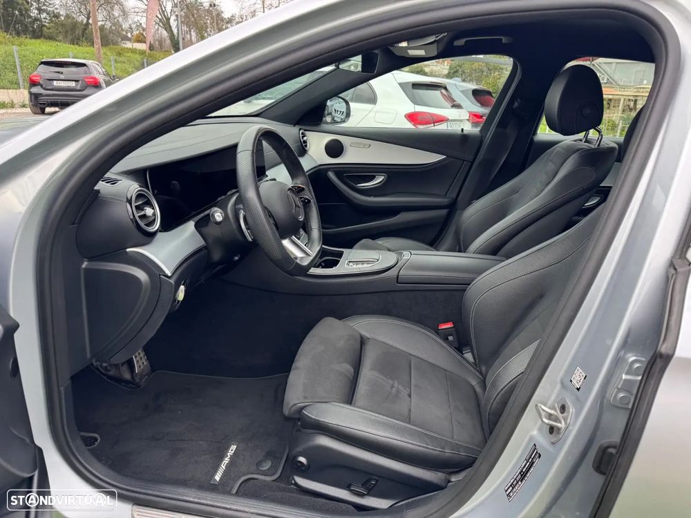 Mercedes-Benz E 300 - 12