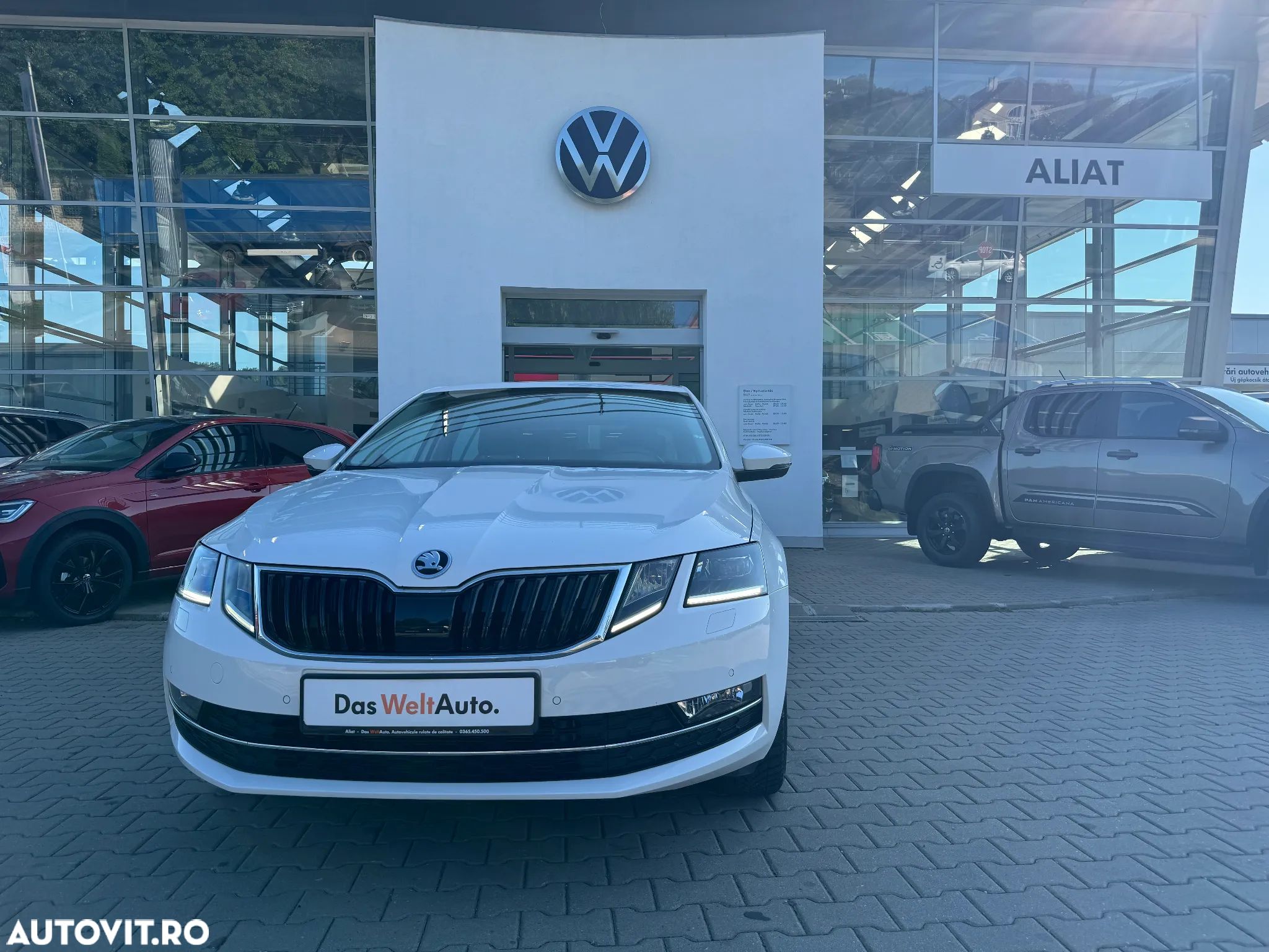 Skoda Octavia 2.0 TDI DSG 4X4 Style - 1