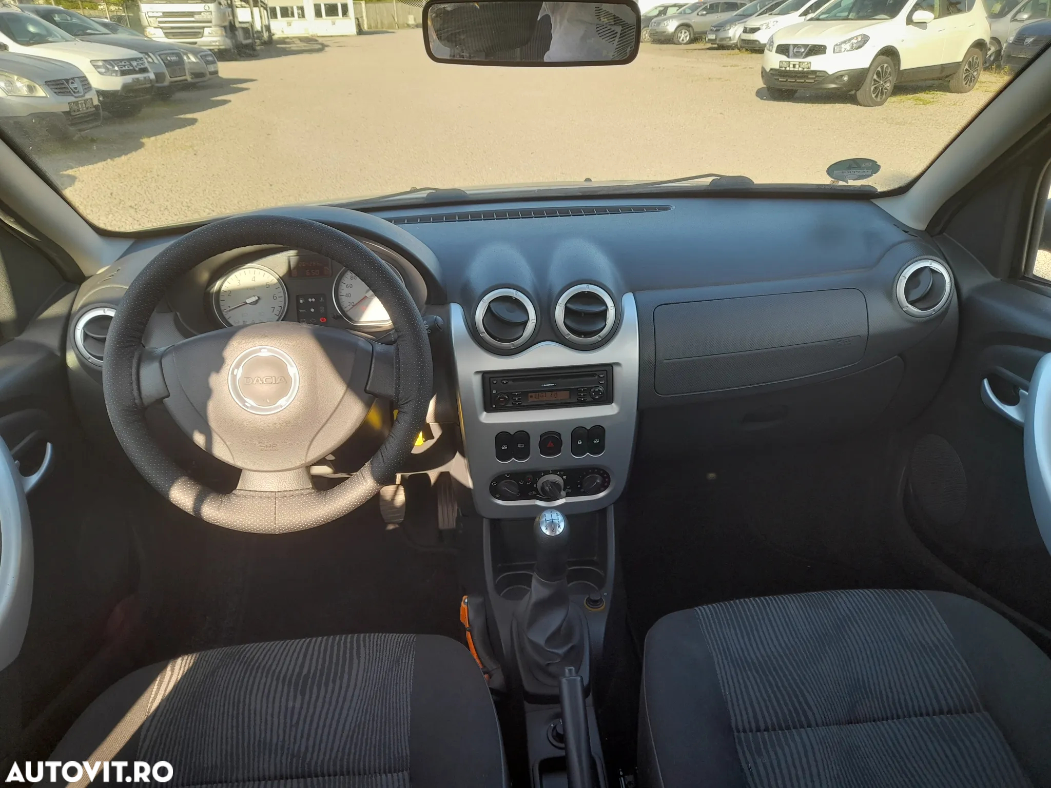 Dacia Sandero 1.2 16V 75 Laureate - 6