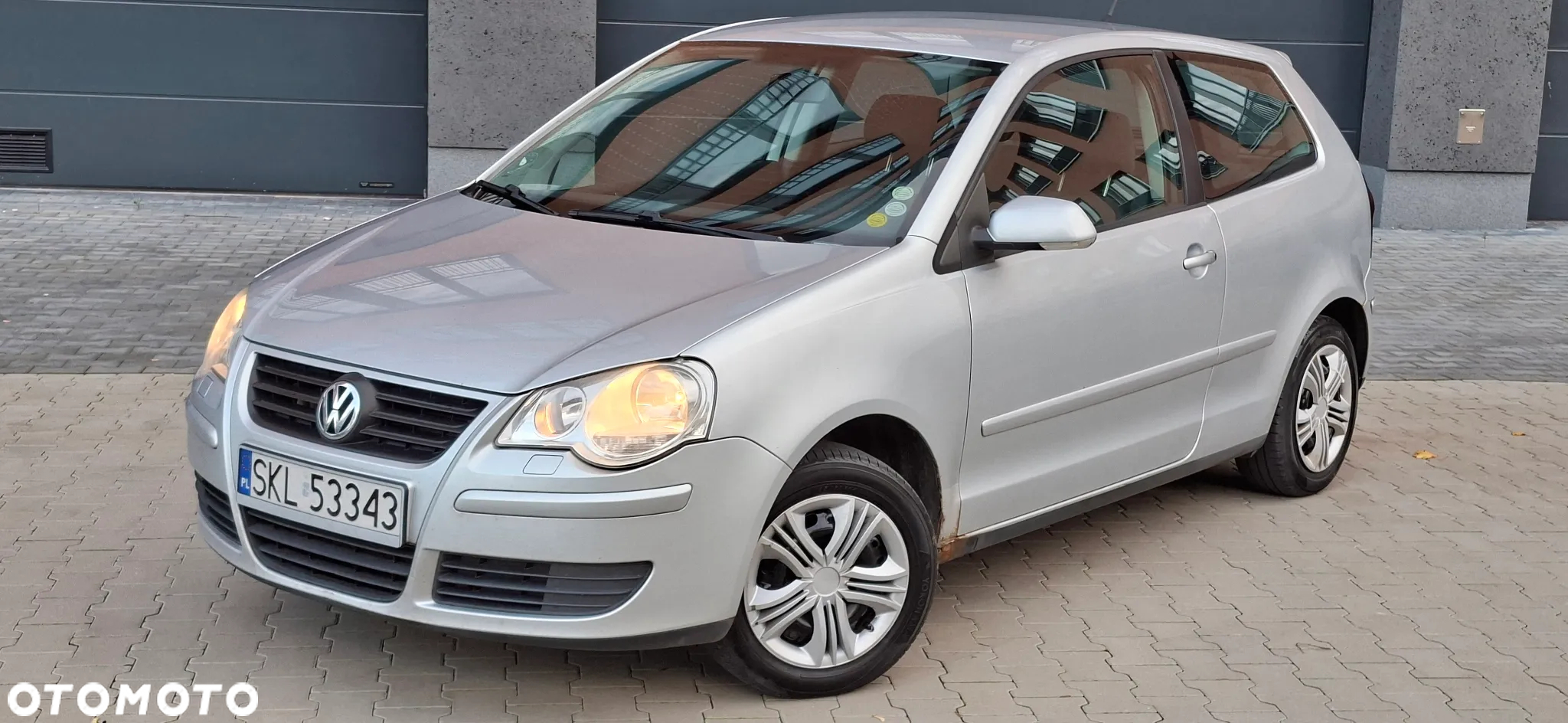 Volkswagen Polo 1.9 TDI Sportline - 2