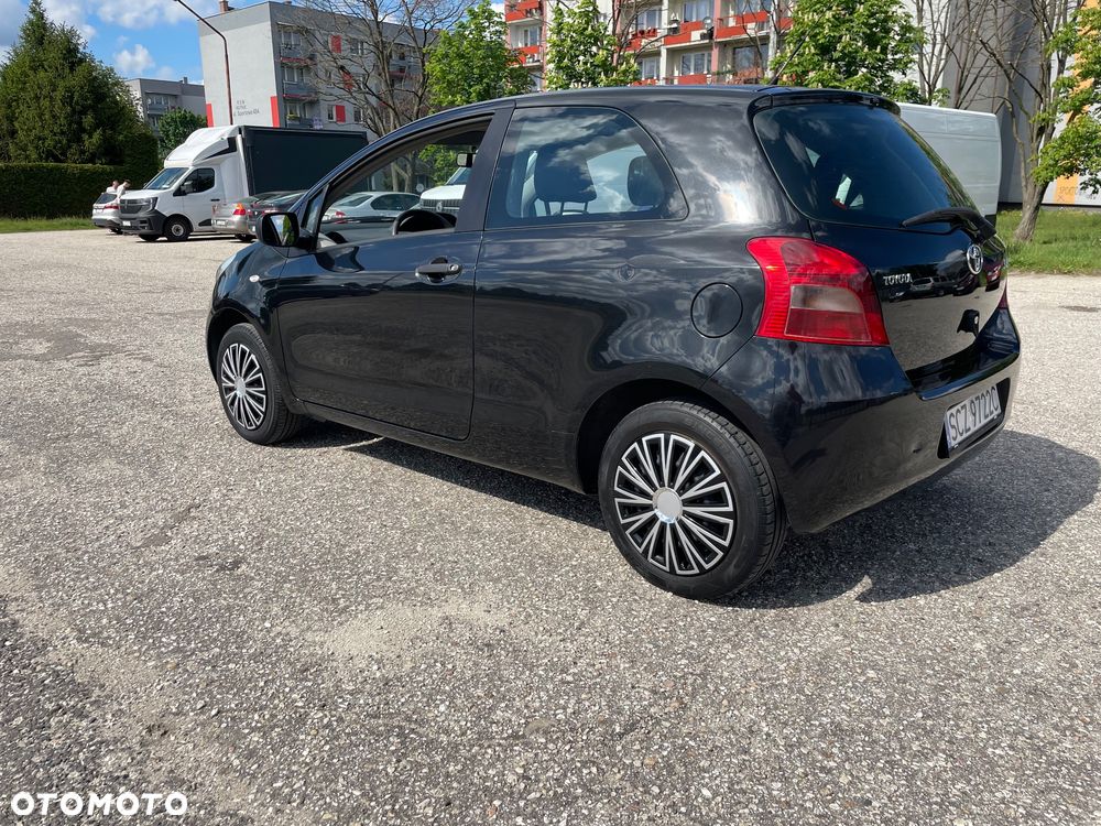 Toyota Yaris - 5