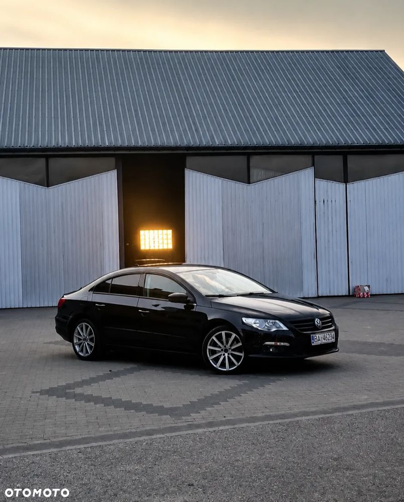 Volkswagen Passat 2.0 TDI Comfortline - 1