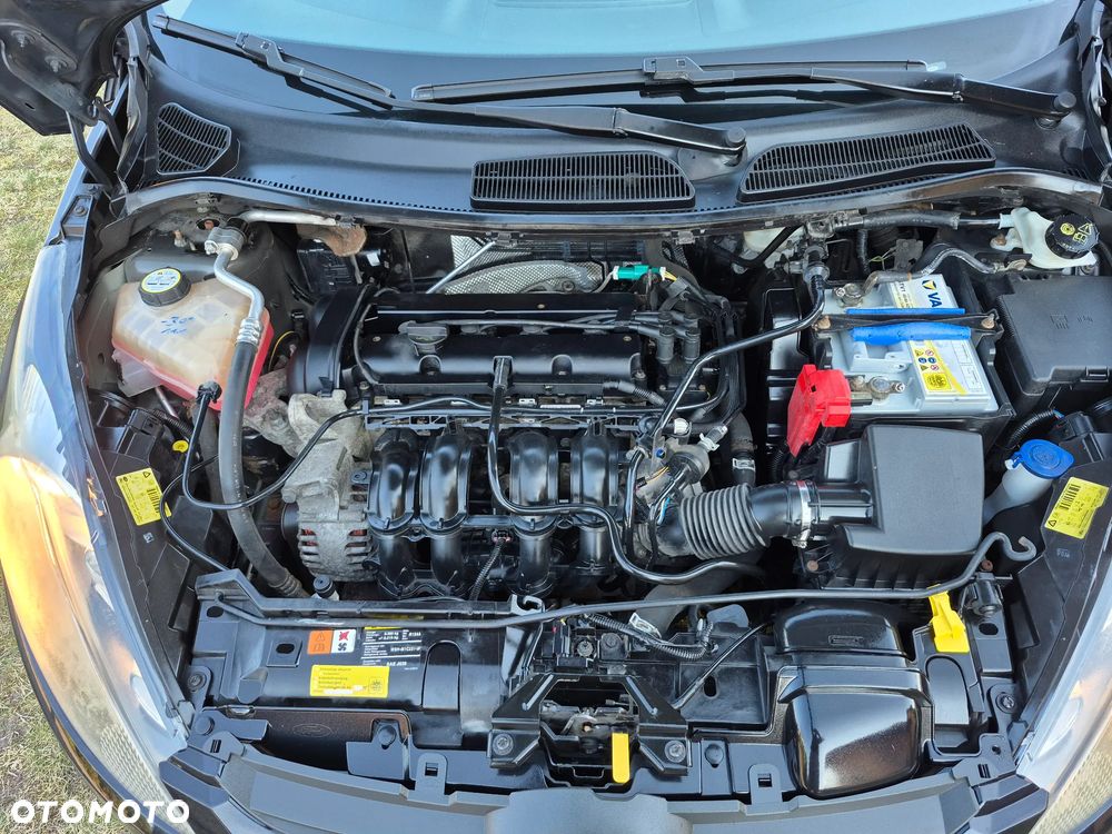 Ford Fiesta 1.25 SYNC Edition - 12