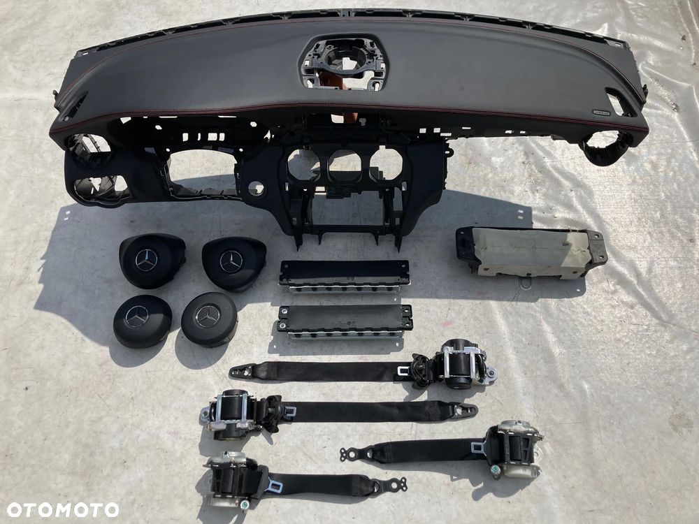 MERCEDES W205 C DESKA KONSOLA KOKPIT PULPIT PÓŁKA PARAPET SKÓRA MANUAL AIRBAG PODUSZKI POWIETRZNE KIEROWCY PASAŻERA PASY PAS KURTYNA KURTYNY naprawa regeneracja Raz2 !!! - 2