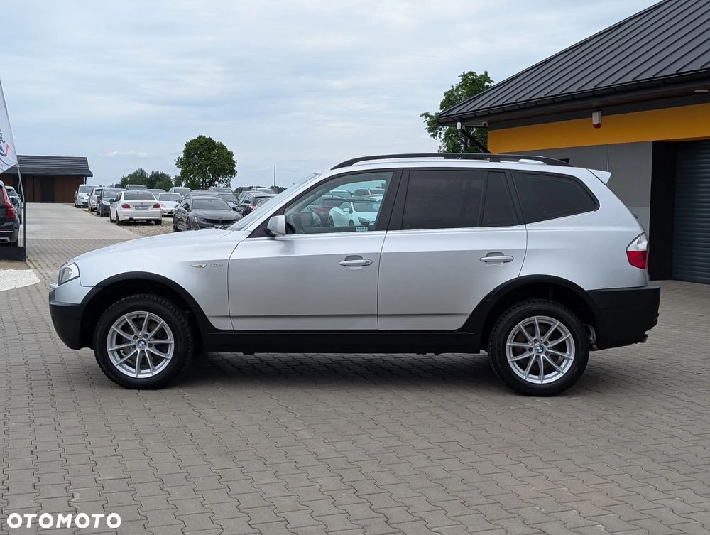 BMW X3 xDrive25i Edition Exclusive - 11