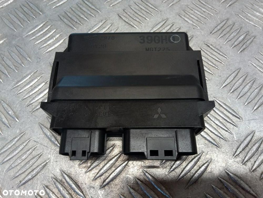 Moduł zapłonowy komputer ECU SUZUKI VL 800 C50 BOULEVARD 12-25r   PN. 32920-39GH0 - 1
