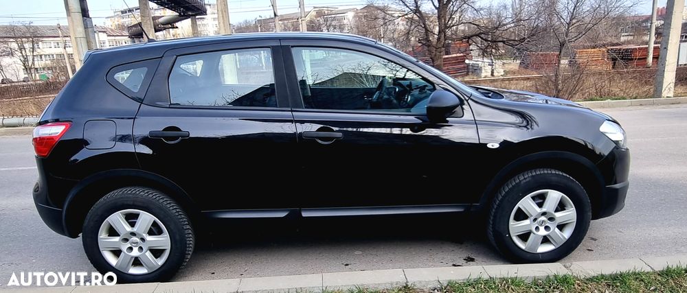 Nissan Qashqai 1.5 DCI TEKNA - 2