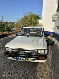Toyota Hilux 2.4 D LN110L XCab - 1
