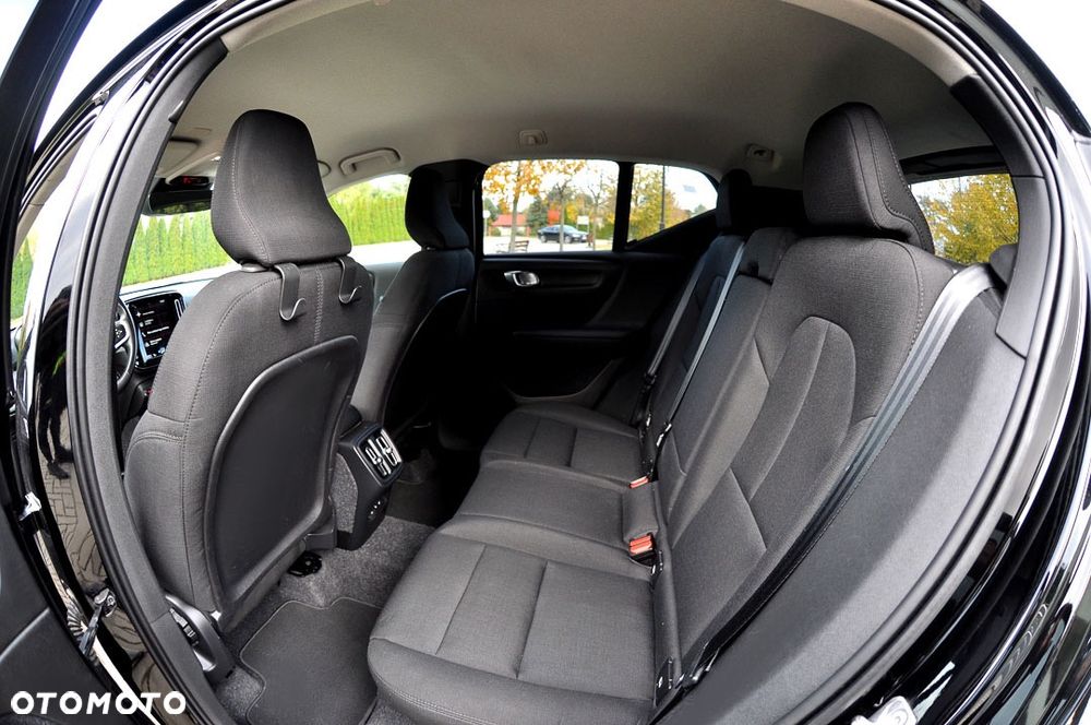 Volvo XC 40 D3 Momentum Pro - 30