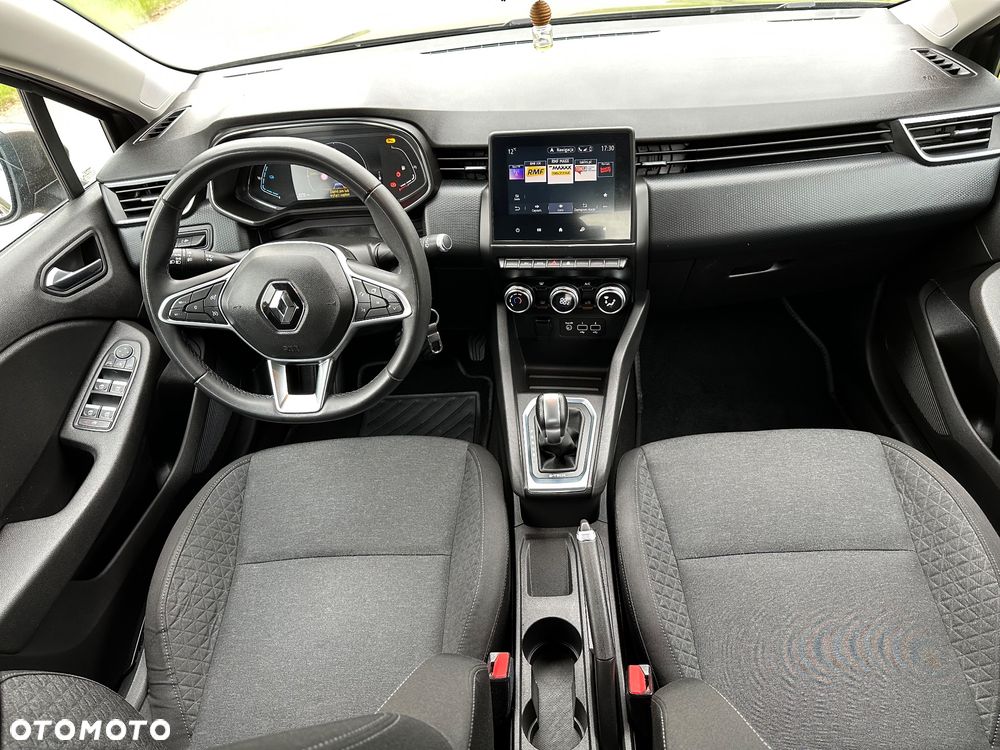 Renault Clio E-TECH Hybrid 140 INTENS - 21