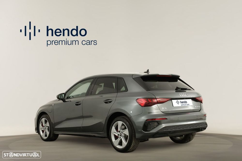 Audi A3 Sportback 45 TFSIe S line - 4