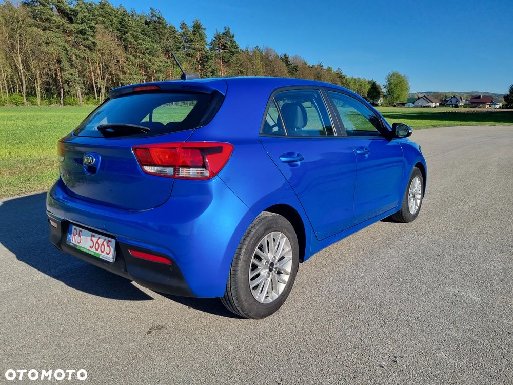 Kia Rio 1.2 L Business Line - 19