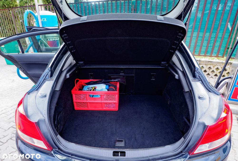 Opel Insignia 2.0 CDTI - 9