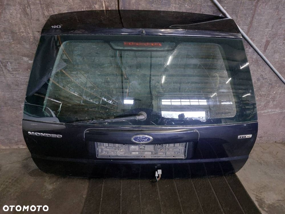KLAPA BAGAŻNIKA MONDEO MK3 G0 CZARNA + LAMPY - 7