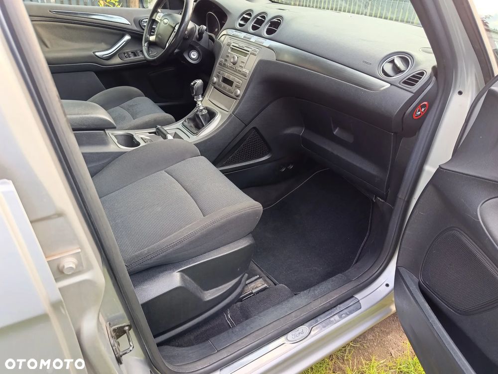 Ford S-Max 2.0 TDCi Ambiente - 8