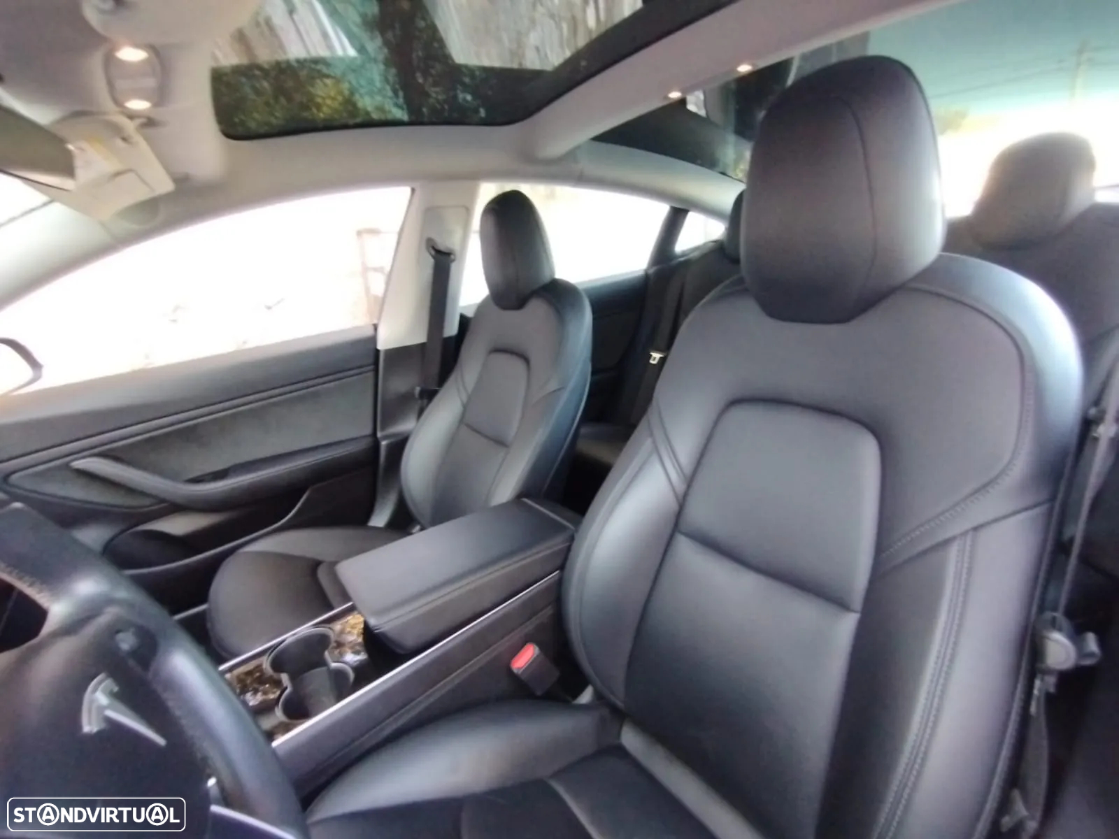 Tesla Model 3 Standard Range Plus RWD - 3