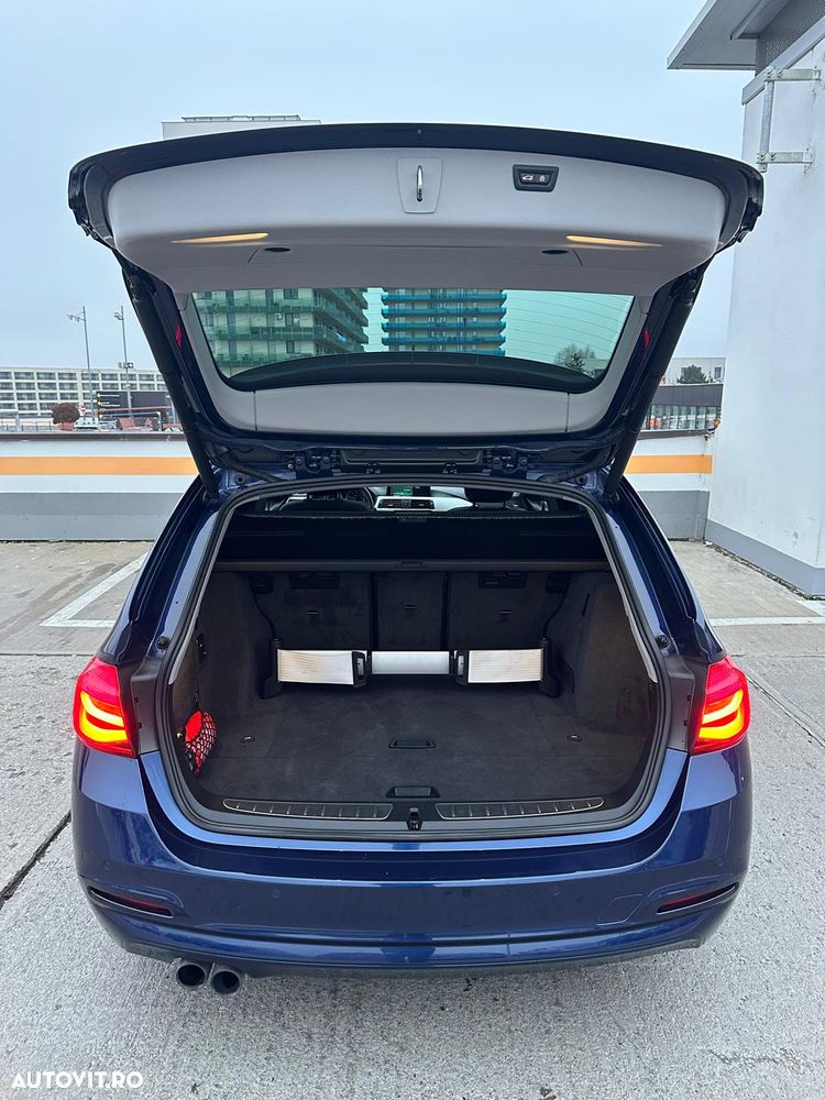 BMW Seria 3 320d Touring Aut. Efficient Dynamics Edition - 12