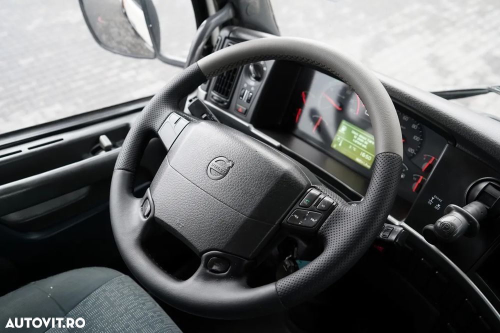 Volvo FMX 380 / 6x4 / BASCULATOR + HDS HMF 1820 K2 / HYDRODOLTA / RADIOCOMANDĂ / GRAPPA / ROTATOR / - 32