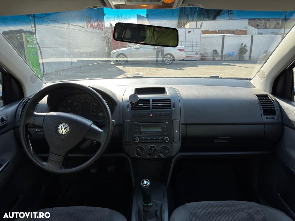 Volkswagen Polo 1.4 TDI Trendline - 5