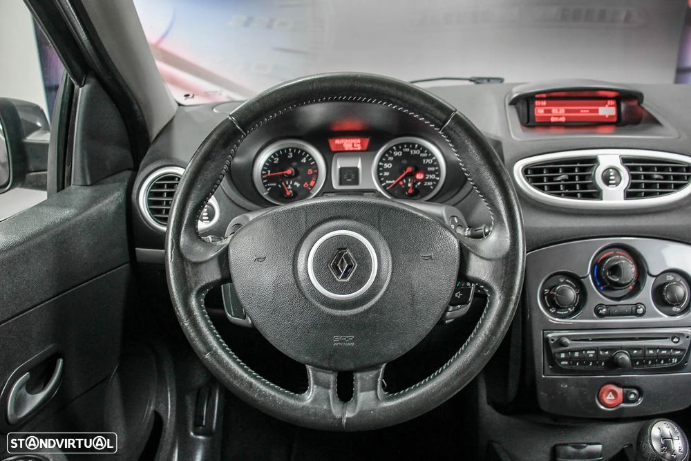 Renault Clio Break 1.5 dCi Dynamique S - 4