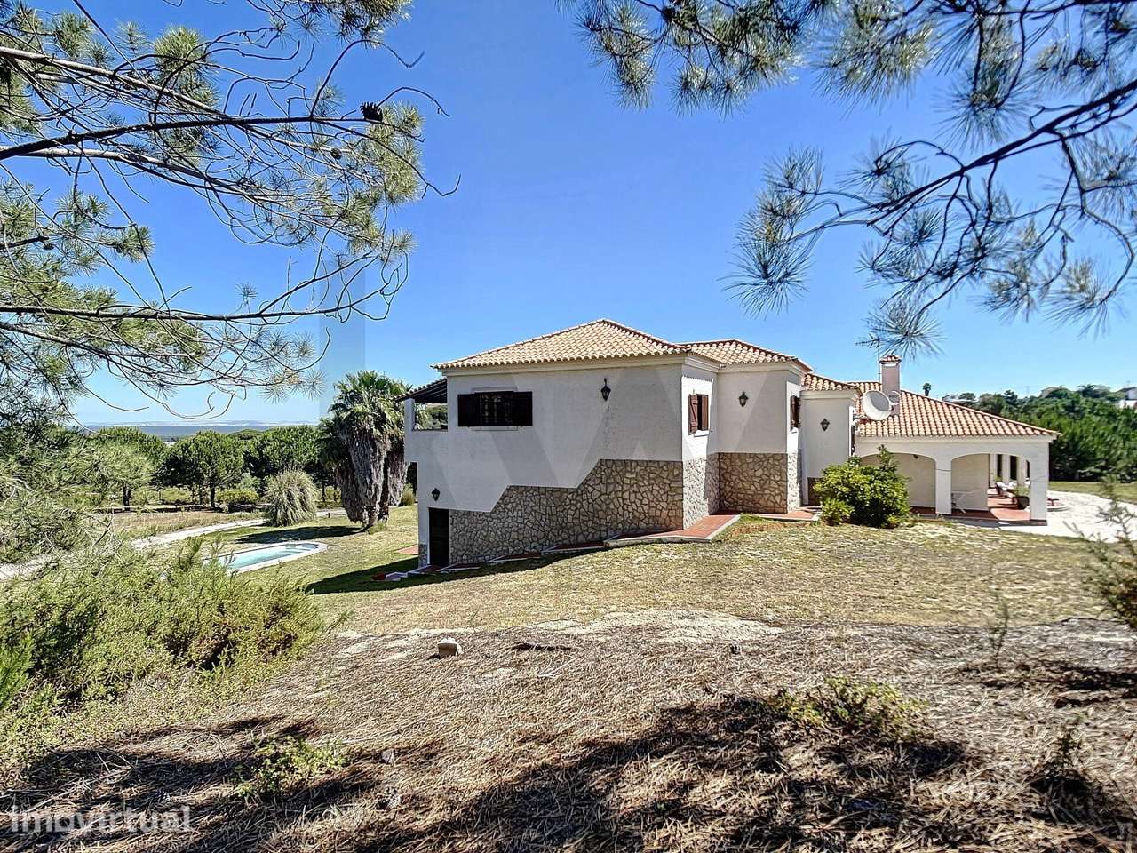 Quinta de 43.437m2, com moradia T7 e piscina, em Sesimbra, para venda - Grande imagem: 5/54