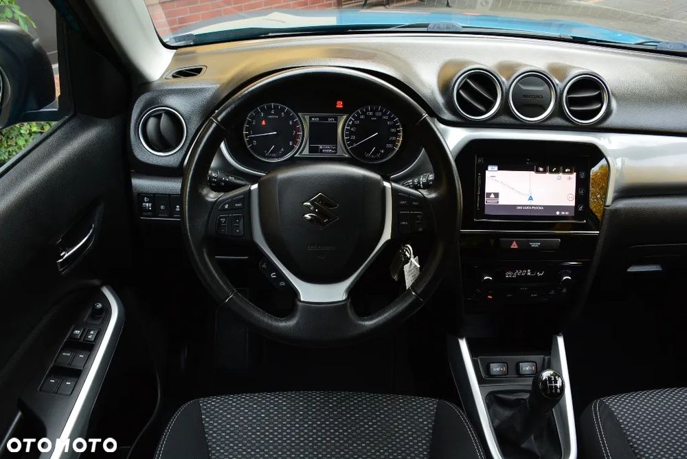 Suzuki Vitara 1.6 (4x2) Comfort+ - 9