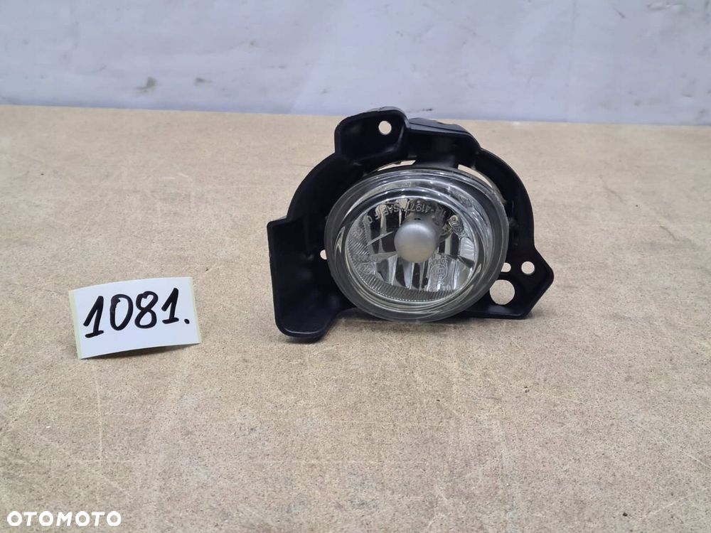 Halogen prawy Mazda 3 - 1