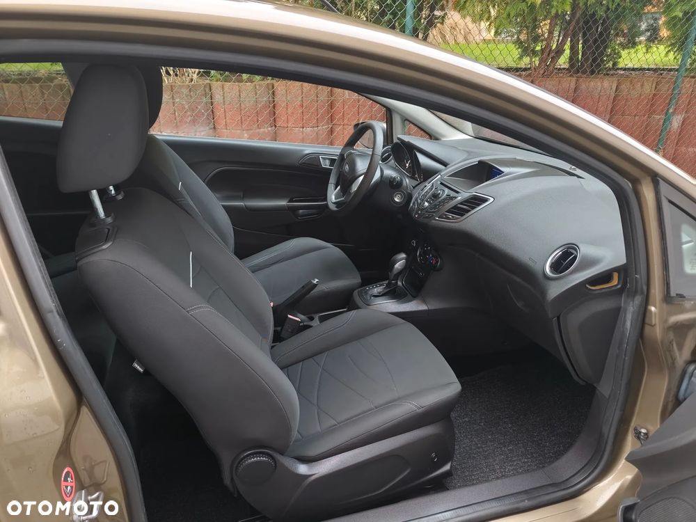 Ford Fiesta 1.6 Ti-VCT SYNC Edition - 15