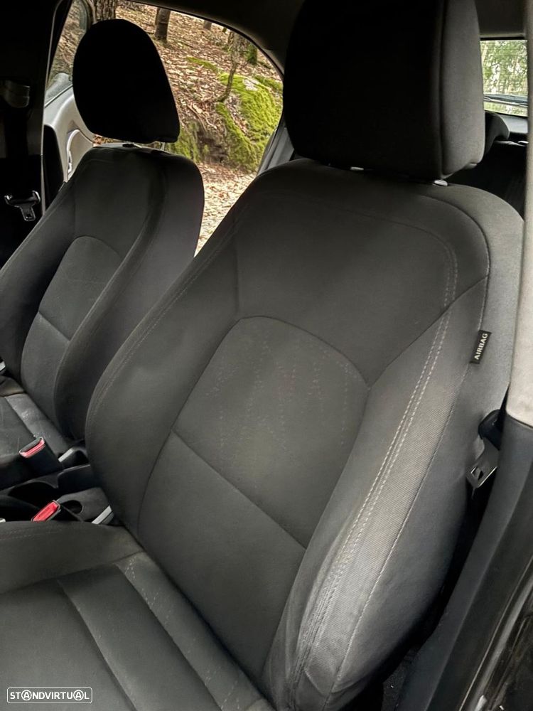 Kia Rio 1.1 CRDi LX ISG - 24