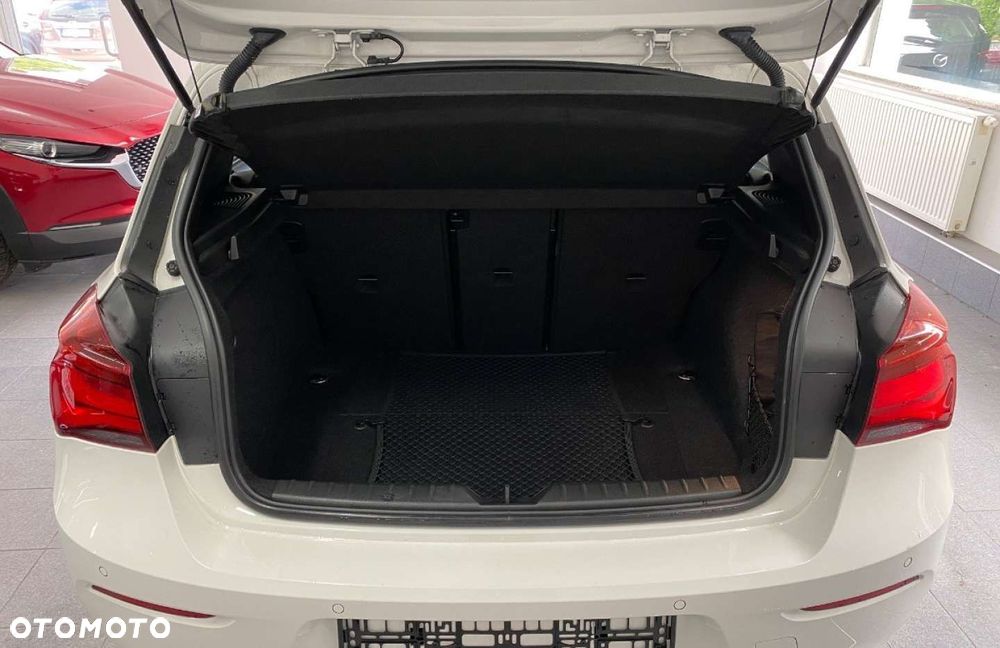 BMW Seria 1 - 17
