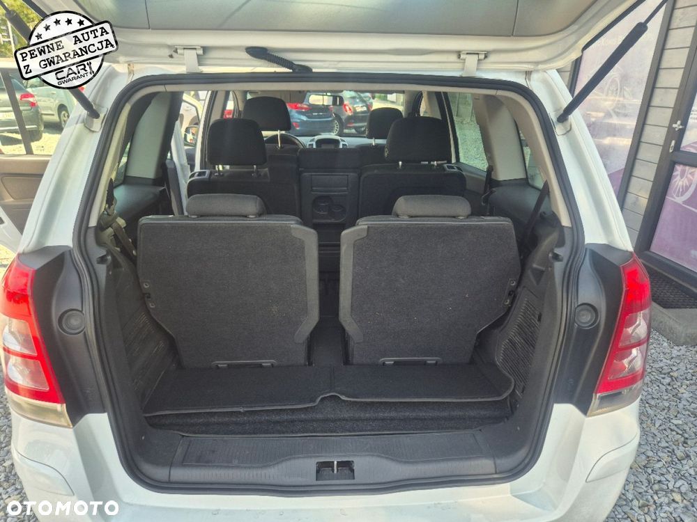 Opel Zafira - 13