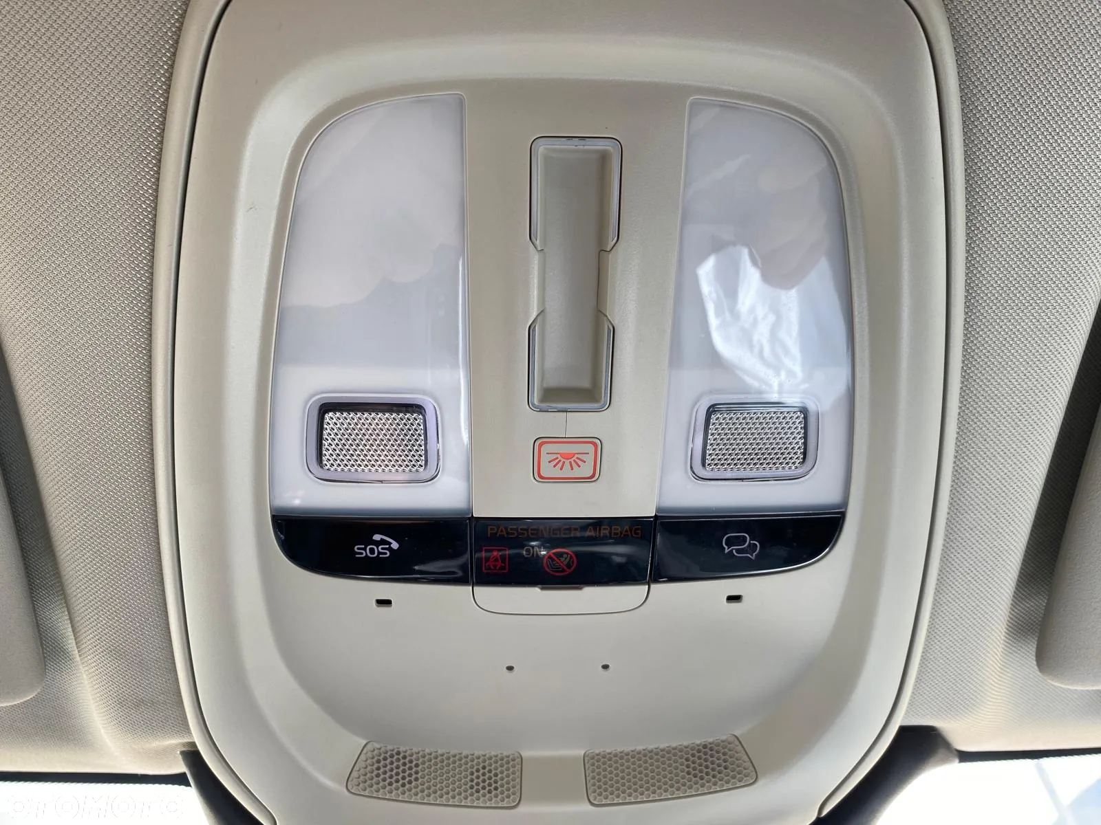 Volvo XC 60 T6 AWD Recharge Plus Dark - 34