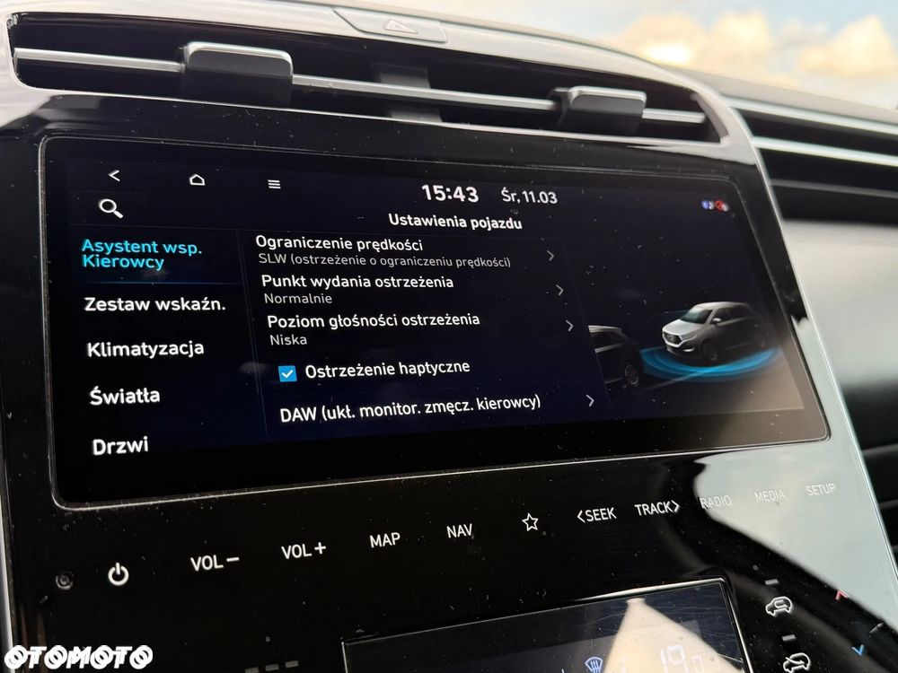 Hyundai Tucson blue 1.6 CRDi 2WD DCT Premium - 16