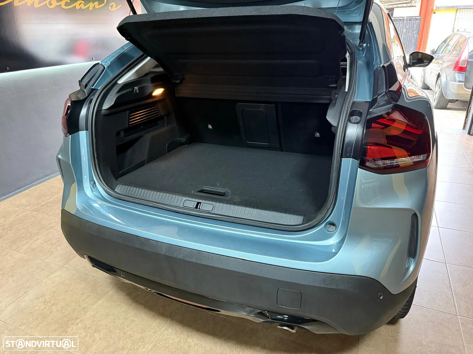 Citroën C4 1.5 BlueHDi Shine Pack EAT8 - 11