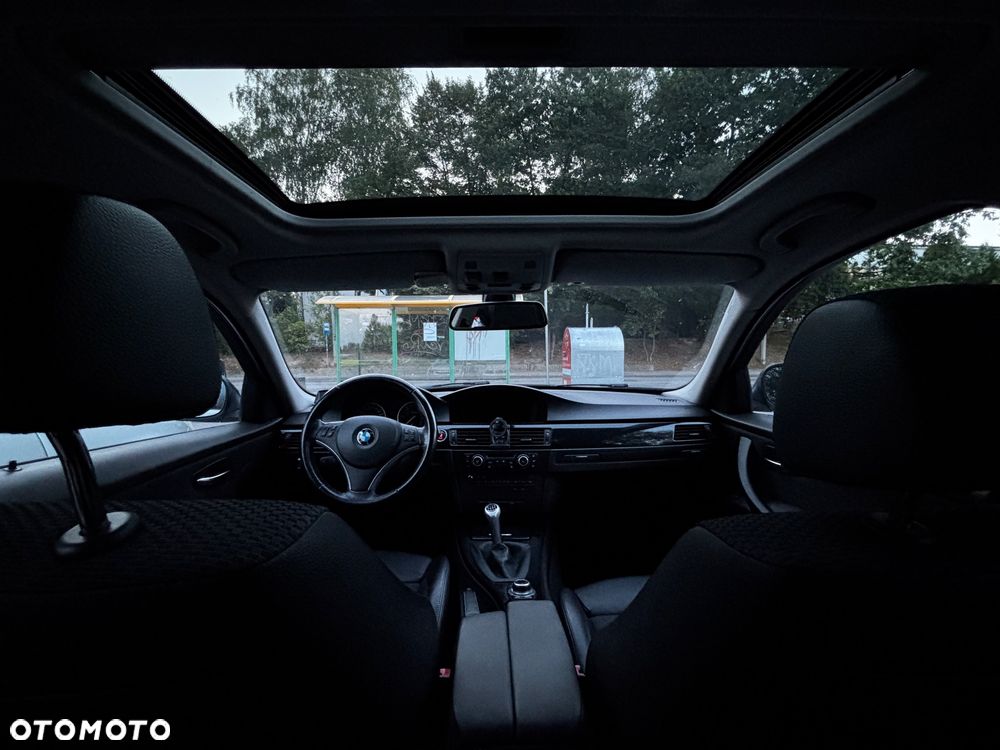 BMW Seria 3 318d - 6