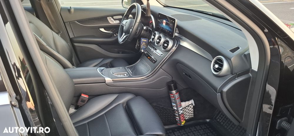 Mercedes-Benz GLC 220 d 4Matic 9G-TRONIC - 9