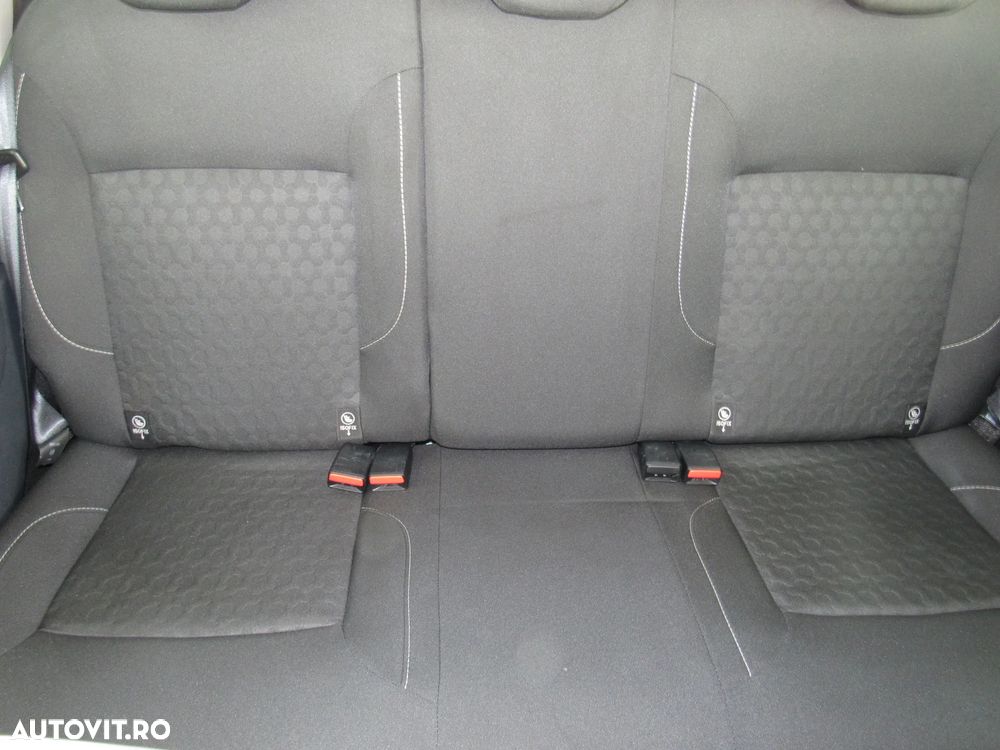 Dacia Sandero TCe 90 Laureate - 13