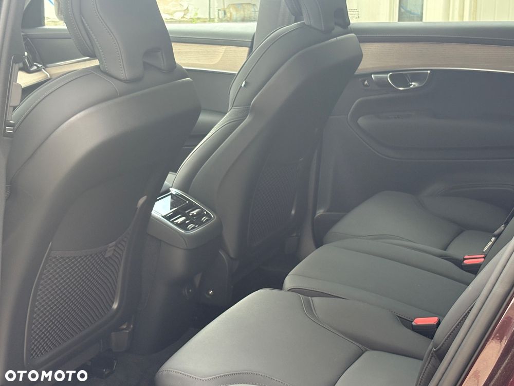 Volvo XC 90 B5 B AWD Ultimate Dark - 22