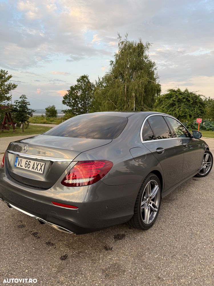 Mercedes-Benz E - 3