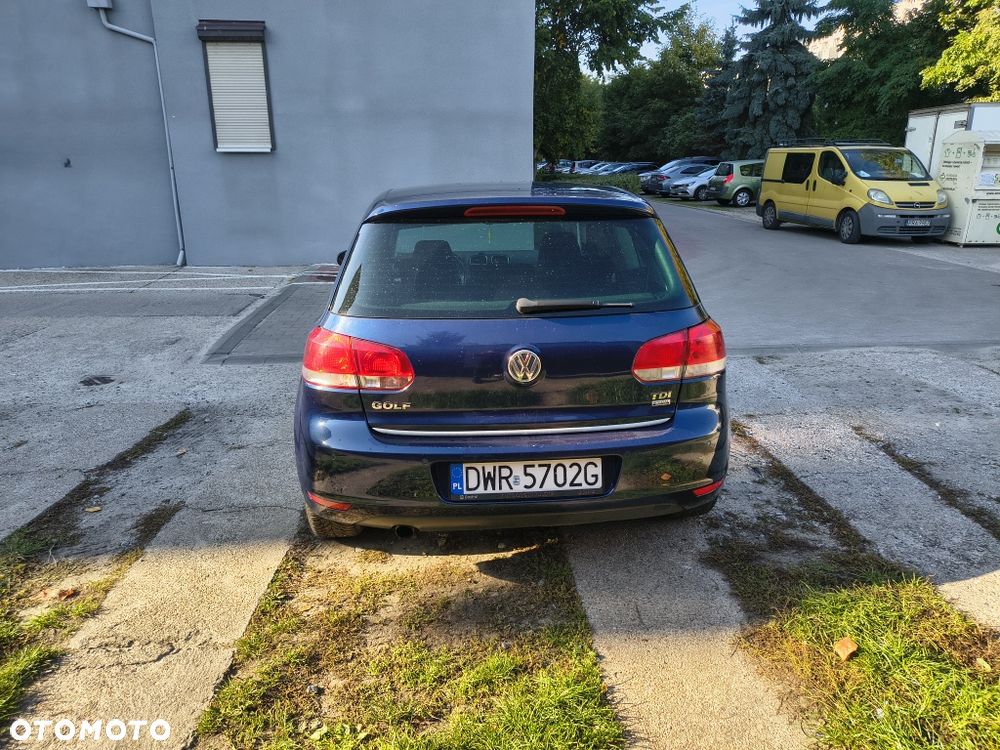 Volkswagen Golf - 5