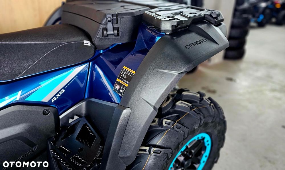 CFMoto CForce - 17