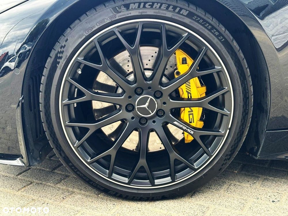 Mercedes-Benz SL - 21