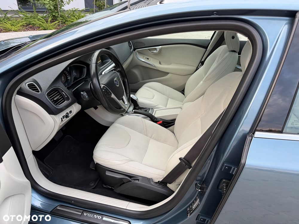 Volvo V40 T5 Geartronic Summum - 20