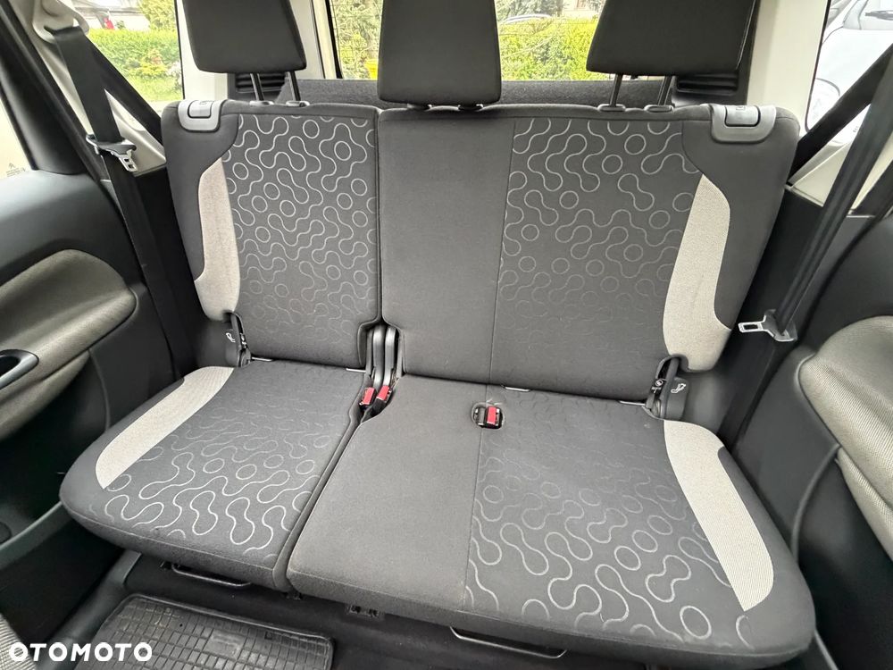 Citroën C3 Picasso 1.6 HDi SX - 23