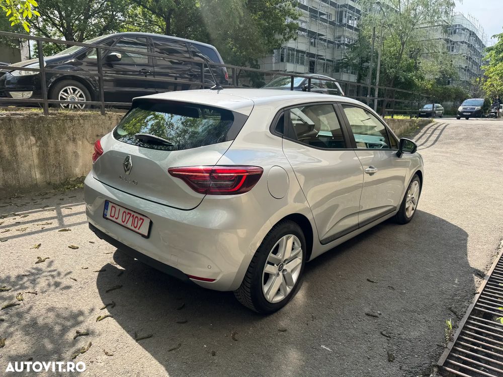 Renault Clio BLUE dCi 100 EVOLUTION - 4