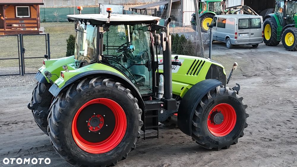 Claas ARION 640 - 16