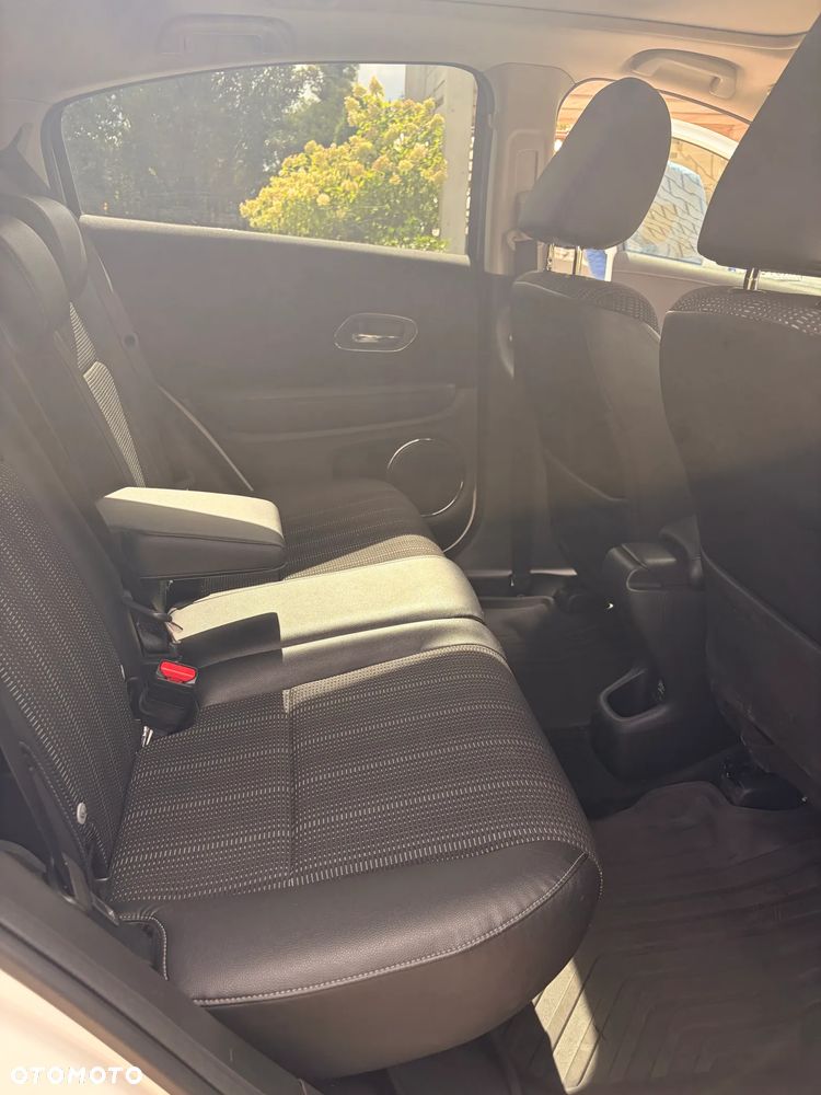 Honda HR-V 1.5 Executive (ADAS) CVT - 26