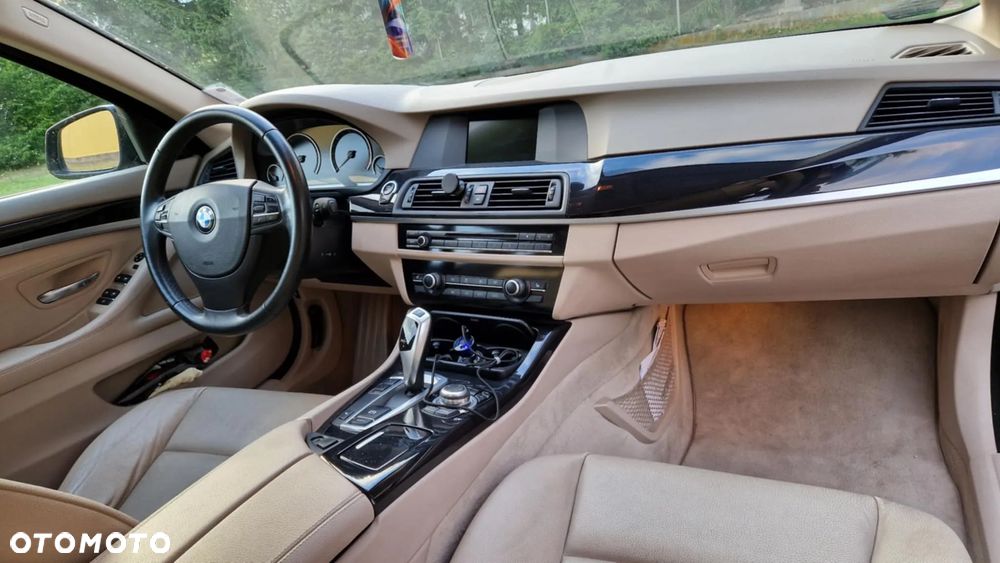 BMW Seria 5 - 16