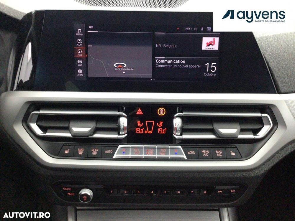 BMW Seria 3 320i AT - 18